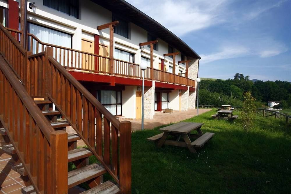 Apartamentos Aldea Del Puente Cangas de Onis Exterior photo